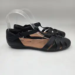 Clarks Collection Black Leather Closed Toe Fisherman Sandals Women 8M Comfort