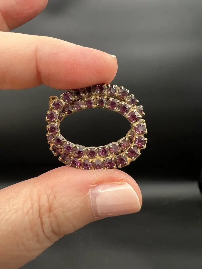 Vintage Golden Brooch Double Loop And Purple Stones Not Marked