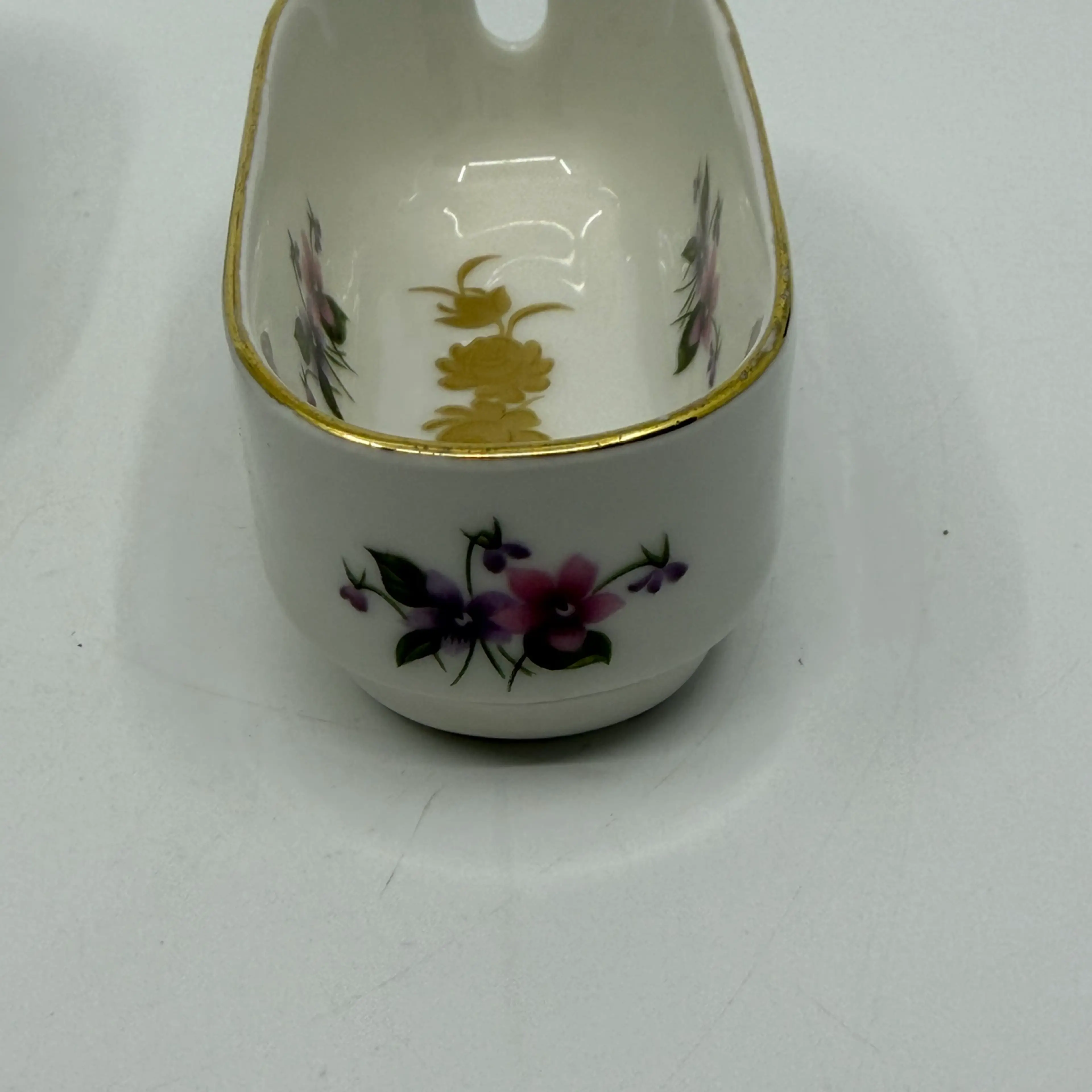 Image 4 of 14