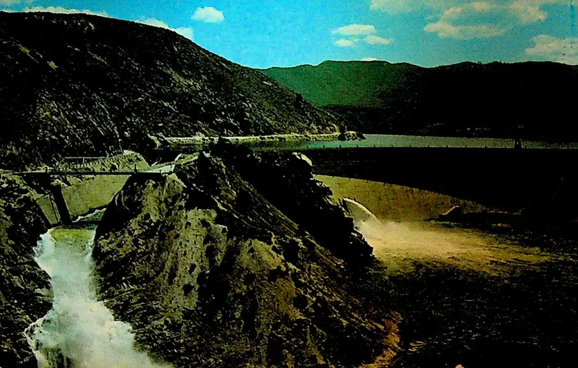 Arrow Rock Dam & Reservoir Unused Postcard Idaho
