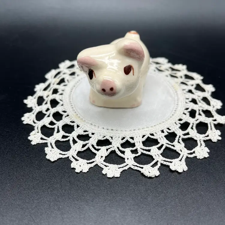 Rio Hondo California Pottery Mini Pig 2" tall