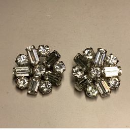 Clear Rhinestone Clipon Earrings 1” - Signed Weiss