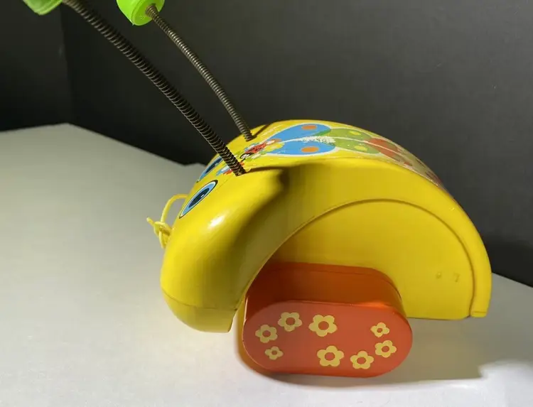 Fisher Price 628 Pull Toy Crazy Crawler Lady Bug 1974  Working