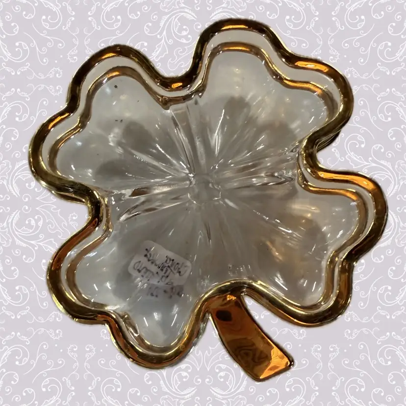 #01 - CHOICE: Glass 4 Leaf Clover Trinket Dish