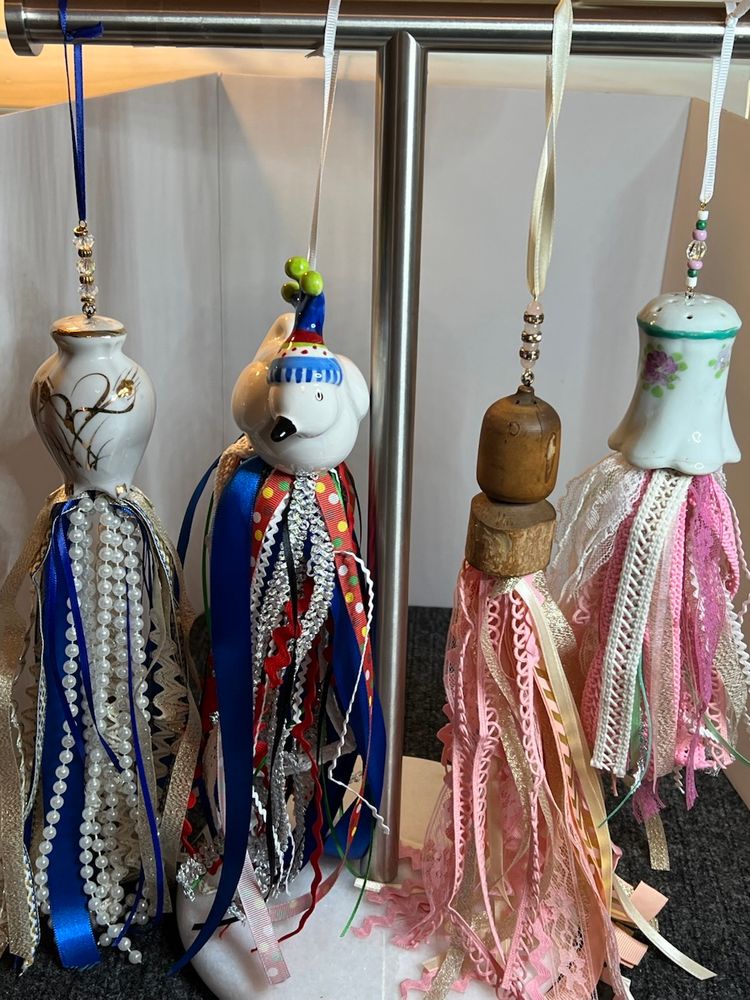 Choice Of Shaker Tassel
