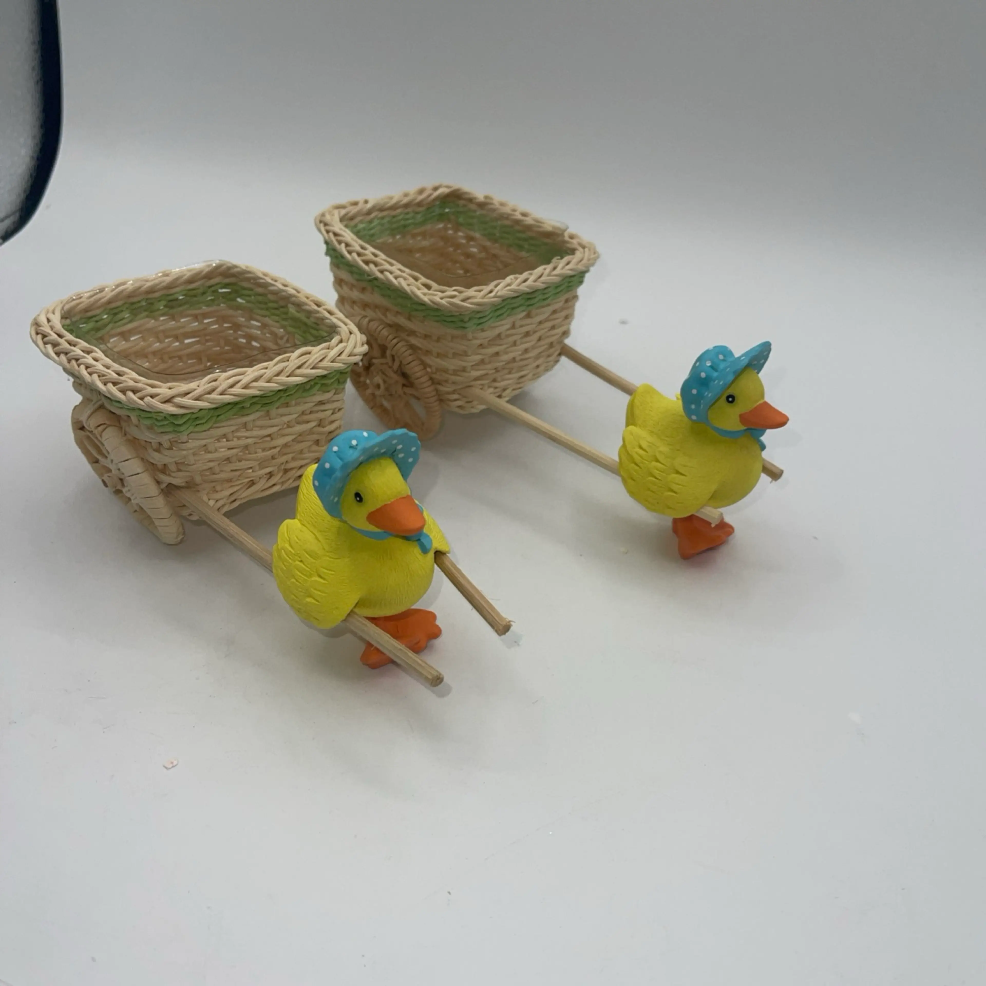 Image 2 of 6