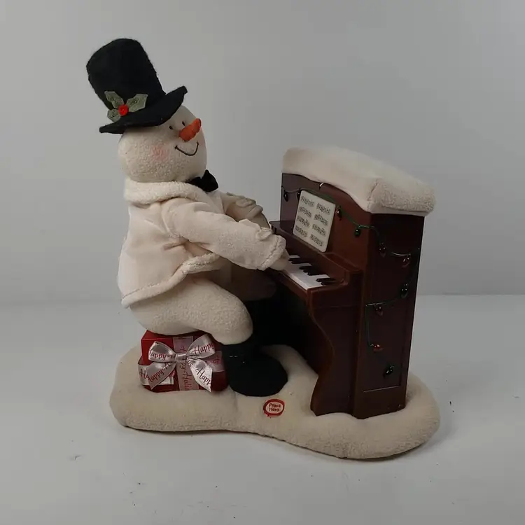 Hallmark Jingle Pals Snowman at Piano Animated Music Christmas Plush 2005
