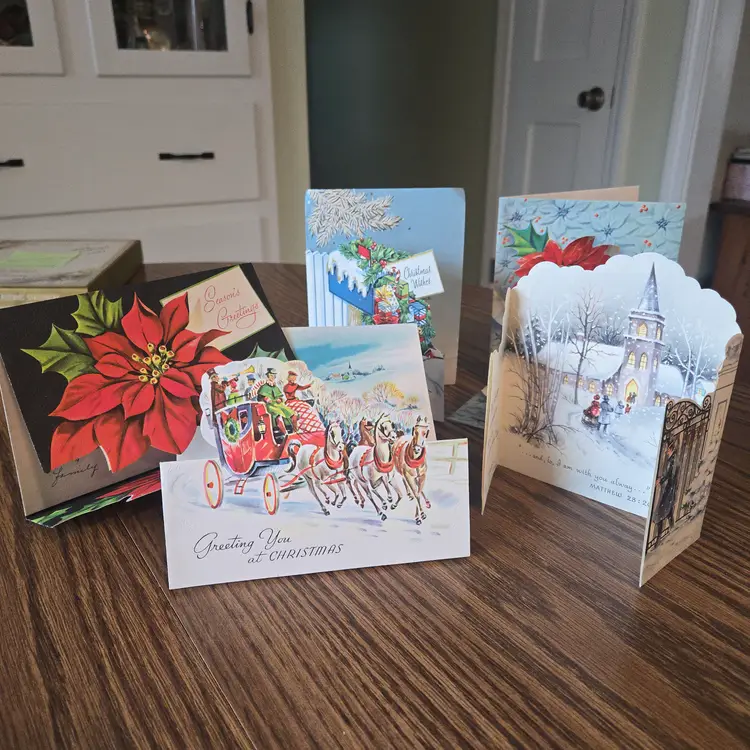 1970s - 7 USED - Die-Cut Flap Christmas greeting cards - crafts!