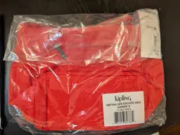 Kipling Gabbie S - Escape Red (new, unused)