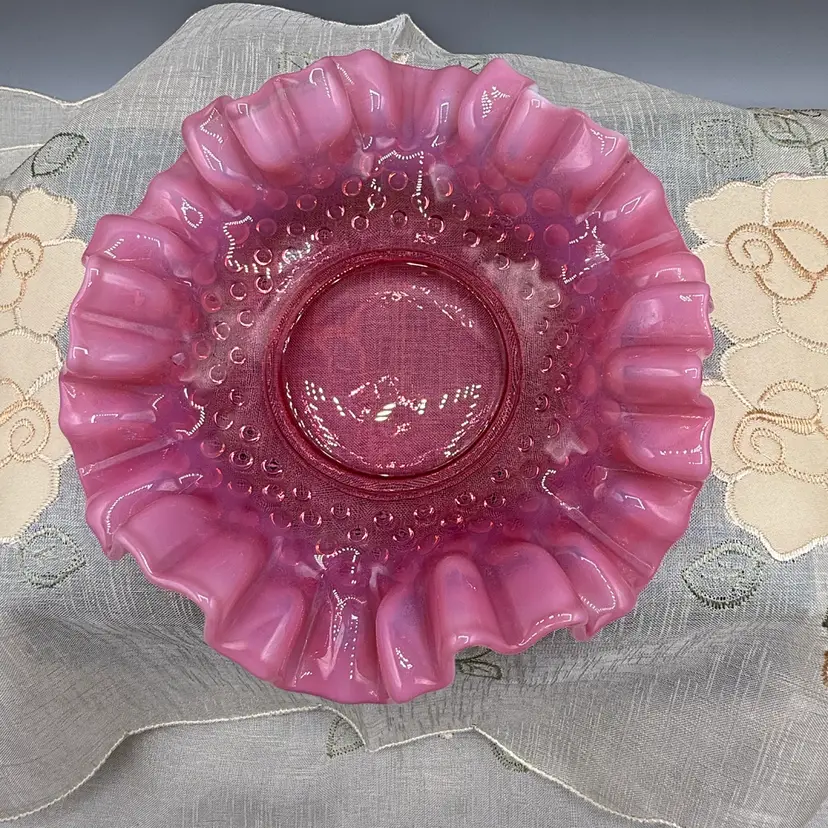 π Fenton Cranberry Opalescent Hobnail Ruffled Bowl