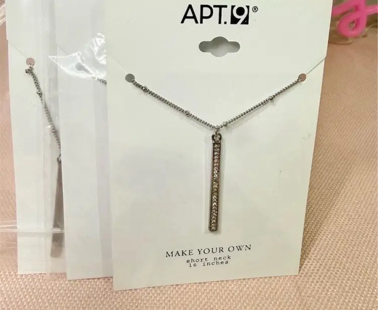 4 Necklaces! Apartment 9 Vertical Bar cz W Extender. Gifts 🎁