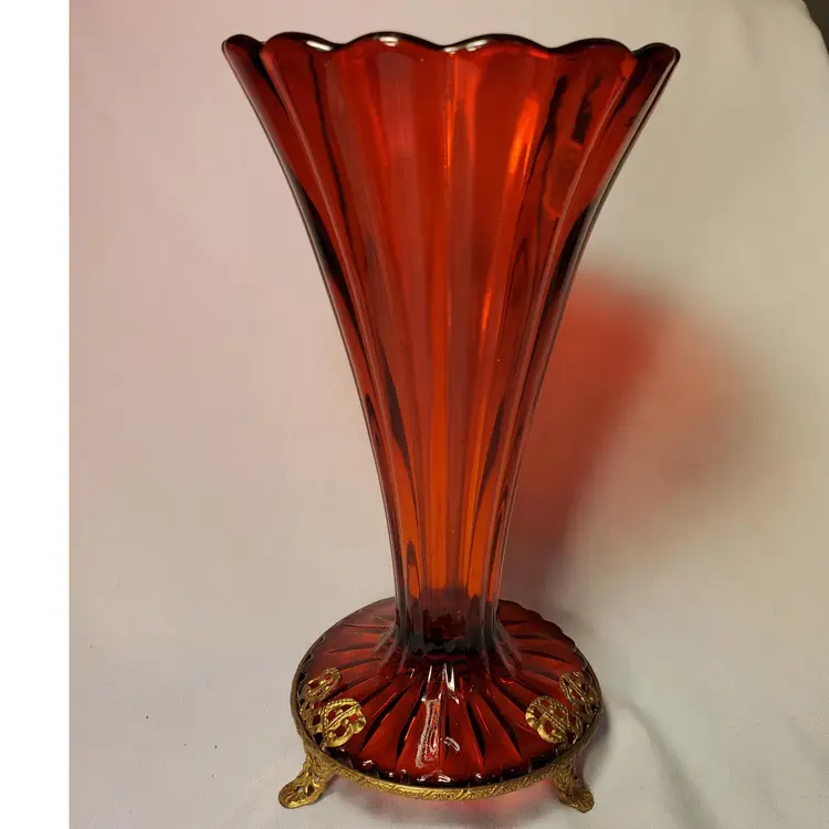 Antique Red Ribbed Flared Scalloped Vase Art Nouveau Brass Base