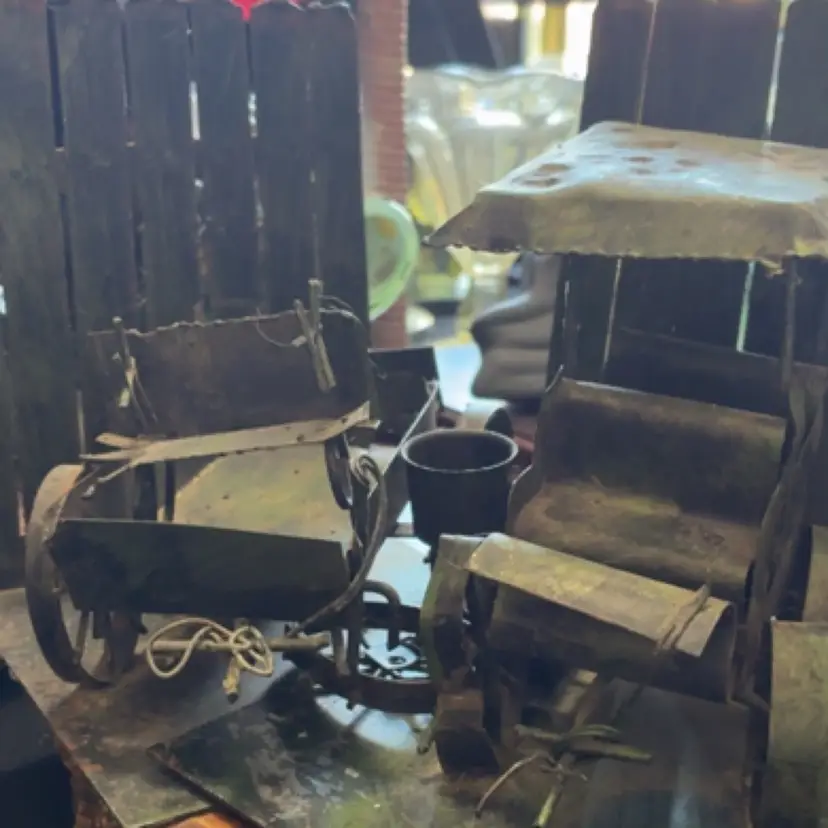 Old Style Car And Biggie Metal Book Ends As Is