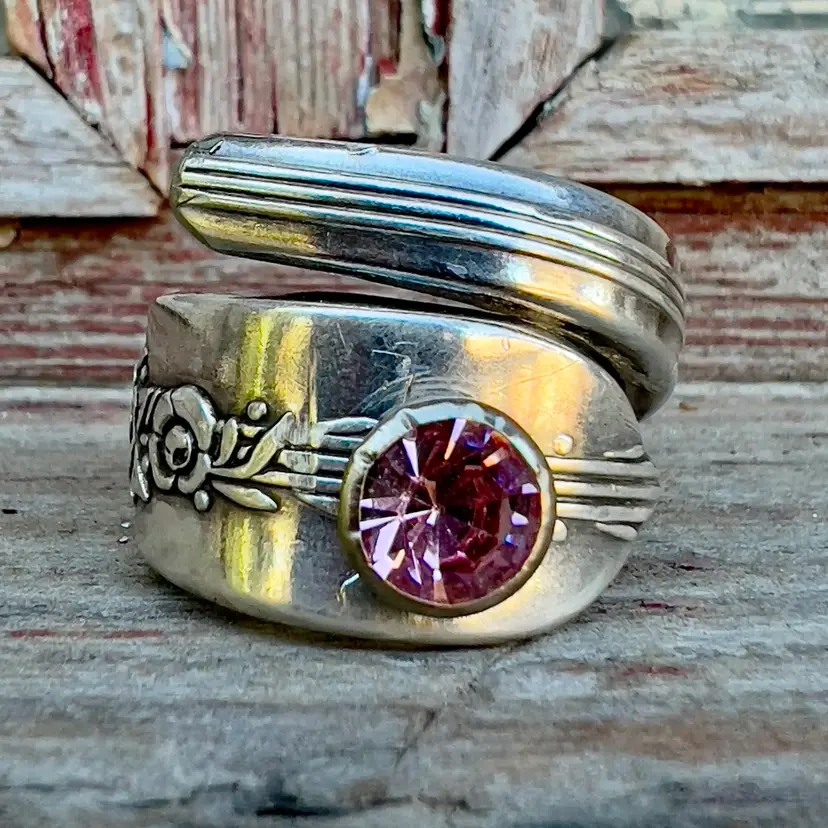 #23 - Spoon Ring Silver Plate With Pink Crystal Size 7.5 But Adjustable