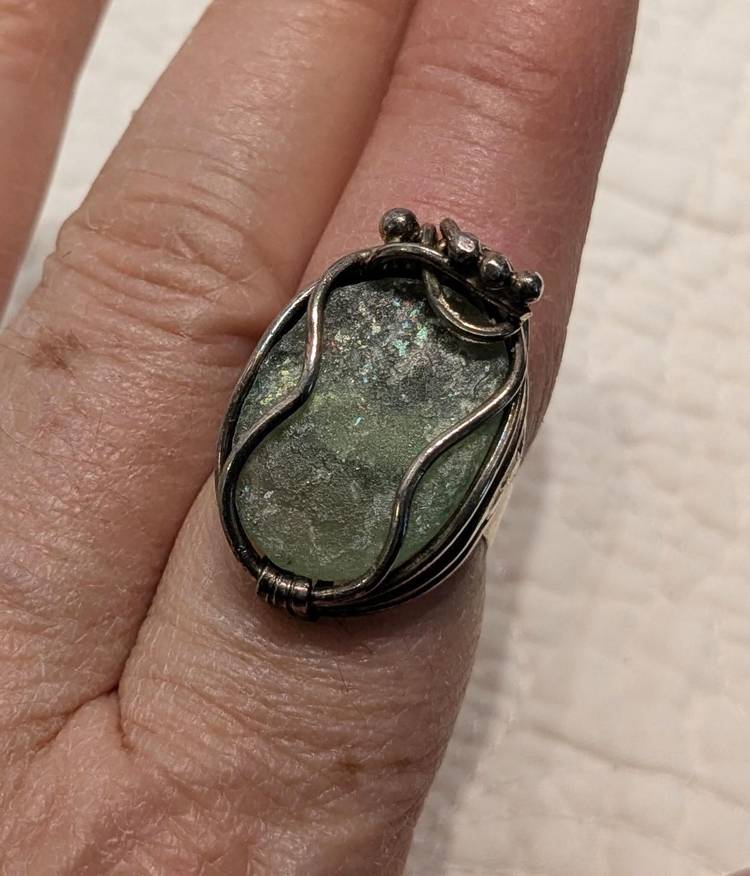 Vintage Artist Signed Green Roman Glass Sterling Silver Ring, Size 7.25