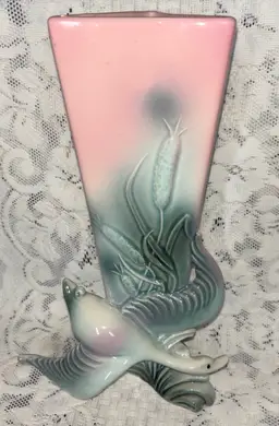 Vintage Hull Pottery Vase Triangular  Duck Goose with Cat Tails Pastel Pink 97