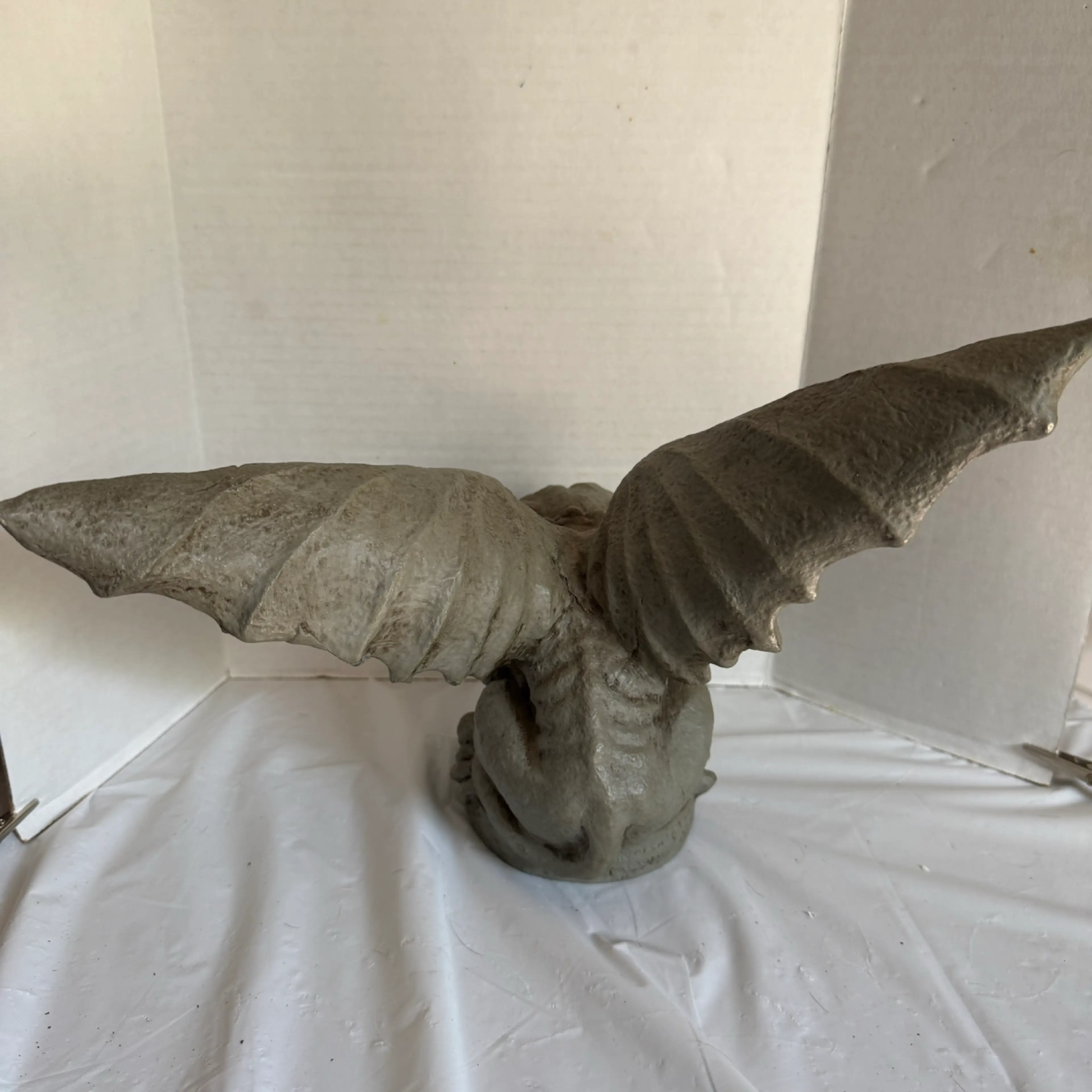 Image 3 of 8