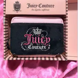 Juicy Couture Zip Around Wallet