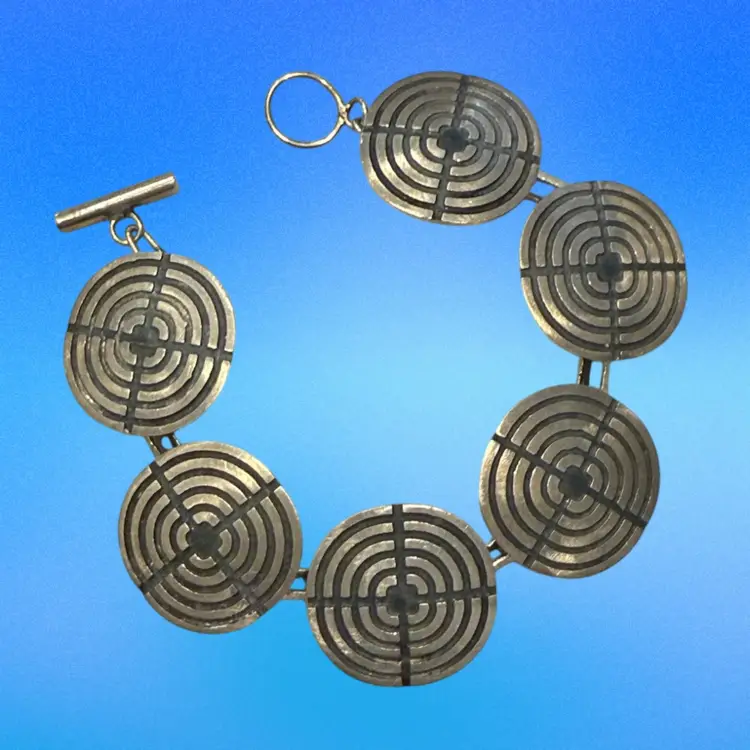 Vintage Modernist Sterling Silver Circle Target Maze Blackened Panel Toggle Bracelet 37.6g