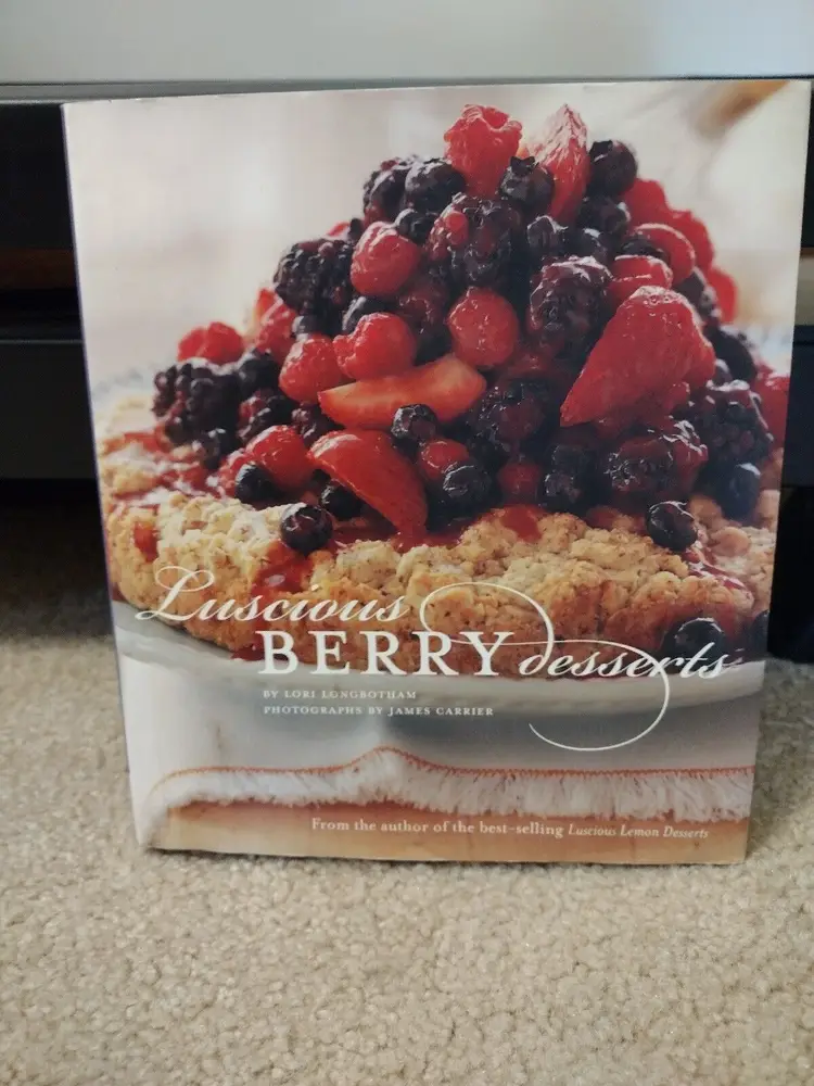 Luscious Berry Desserts by Lori Longbotham: Used