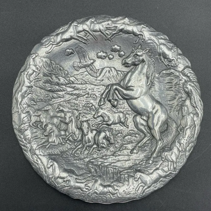 Arthur Court Wild Horses Mustang Equestrian Cast Aluminum Nature Watch Plate 1992 Vintage