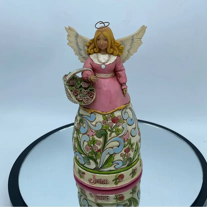 #1406 Jim Shore Heartwood Creek "June" Angel figurine with rose basket 6” x 3.5”