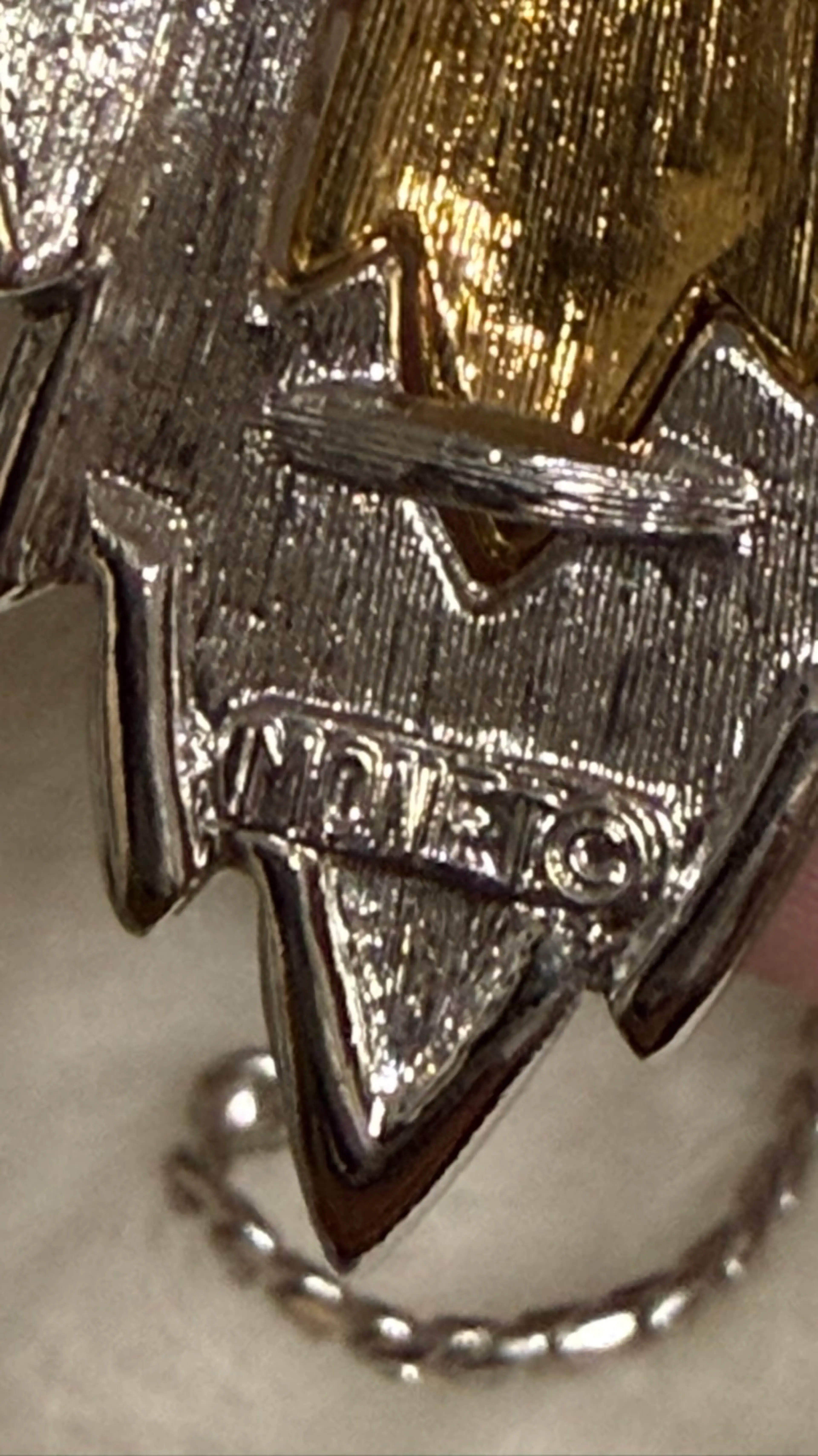 Image 4 of 5