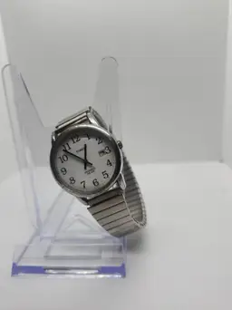 Classic Timex Indiglo – Timeless Readability with Everyday Reliability