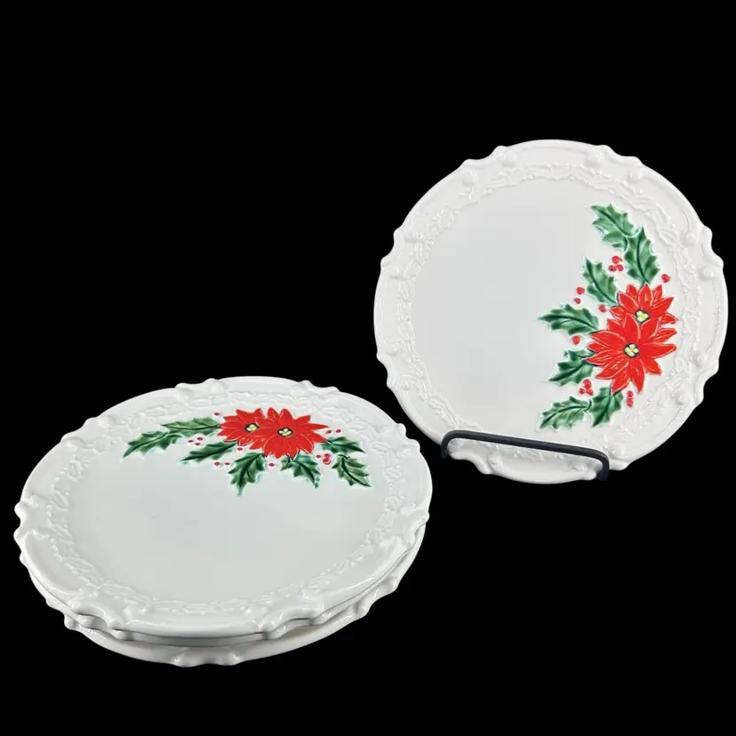 Vintage Holiday Christmas Westwood Import Co. Inc. Set 4 Ceramic Poinsettia Plates
