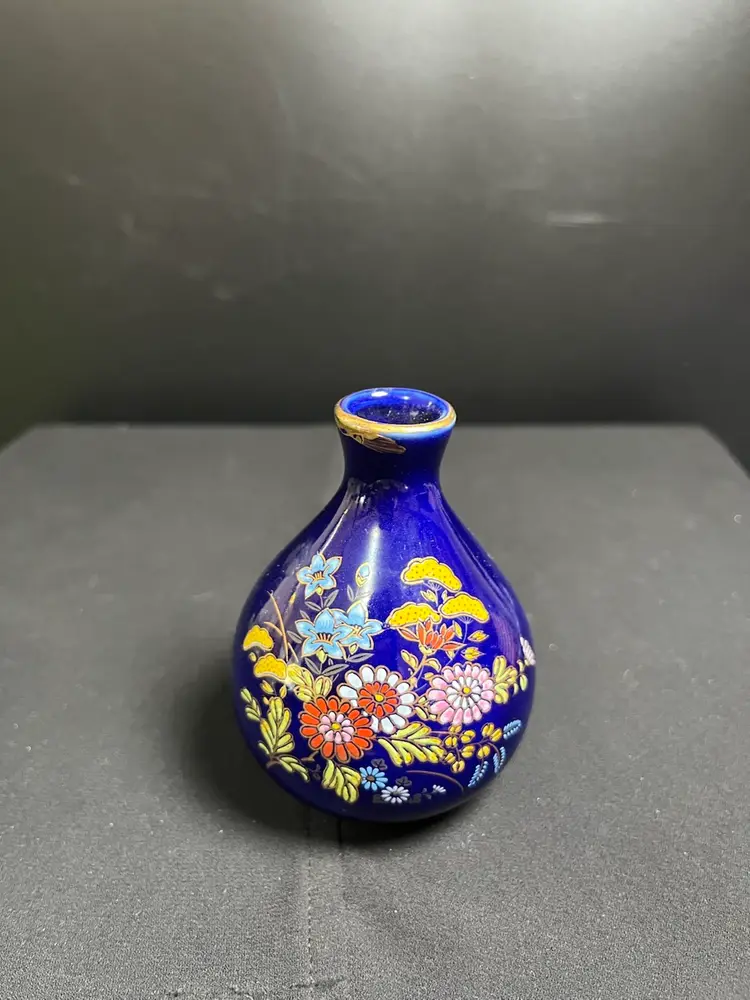 Cobalt Blue Ceramic or Porcelain Bud Vase w/ Hand Painted Flowers w/ Gold Toned Paint Accents-Lot 60