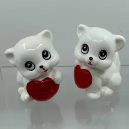 Cute Kitties Holding Hearts. 2”