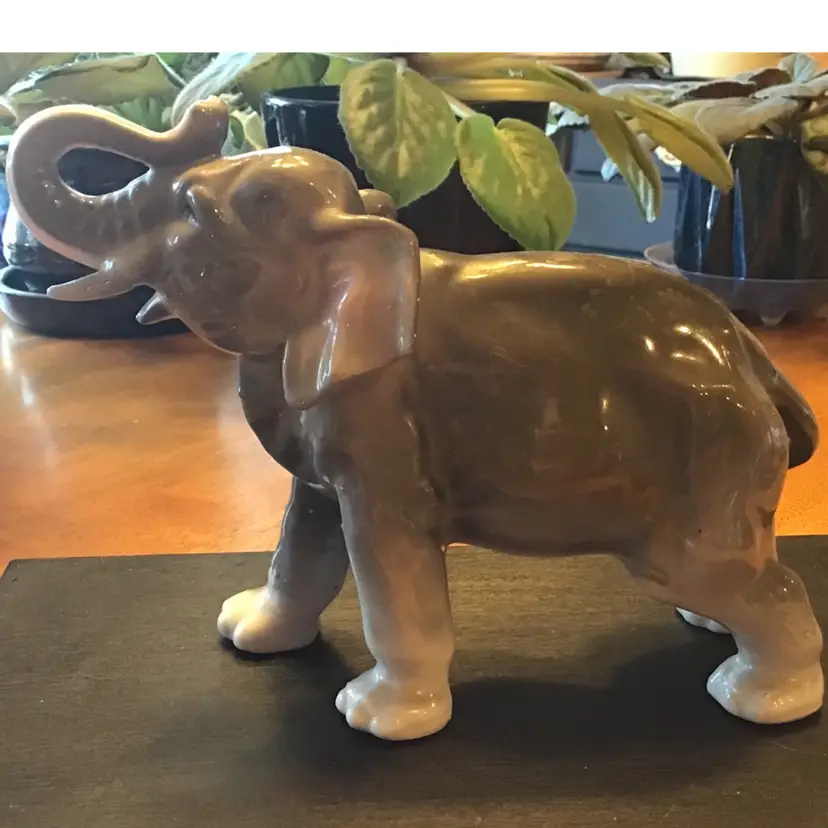 2 Vintage Porcelain Ceramic Elephant Figurines 