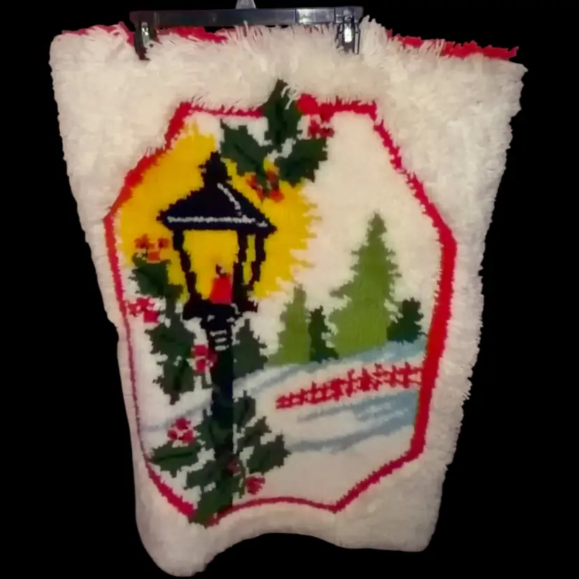 Handmade Hooked Rug Featuring A Christmas lamp Post 1980's - 35”x 24”