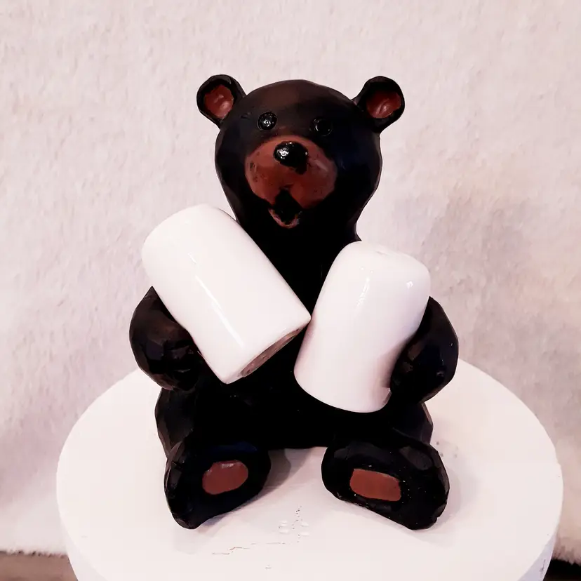 Lipco Black Bear Figurine Holding Salt and Pepper Shakers for Cabin Rustic Lodge and Home Decor