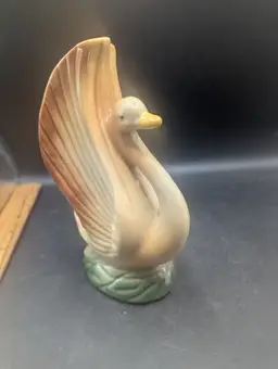 Swan Planter Vase 7" Elegant MCM Vintage Pottery Figurine