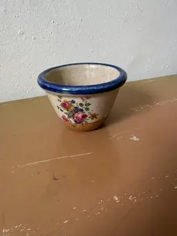 Monroe Saltworks Custard Cup Blue Rim With Flowers 3”