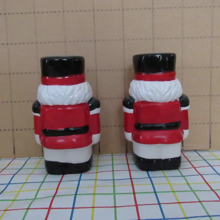 VTG Plastic Nutcracker Soldiers Salt & Pepper Shaker Sets