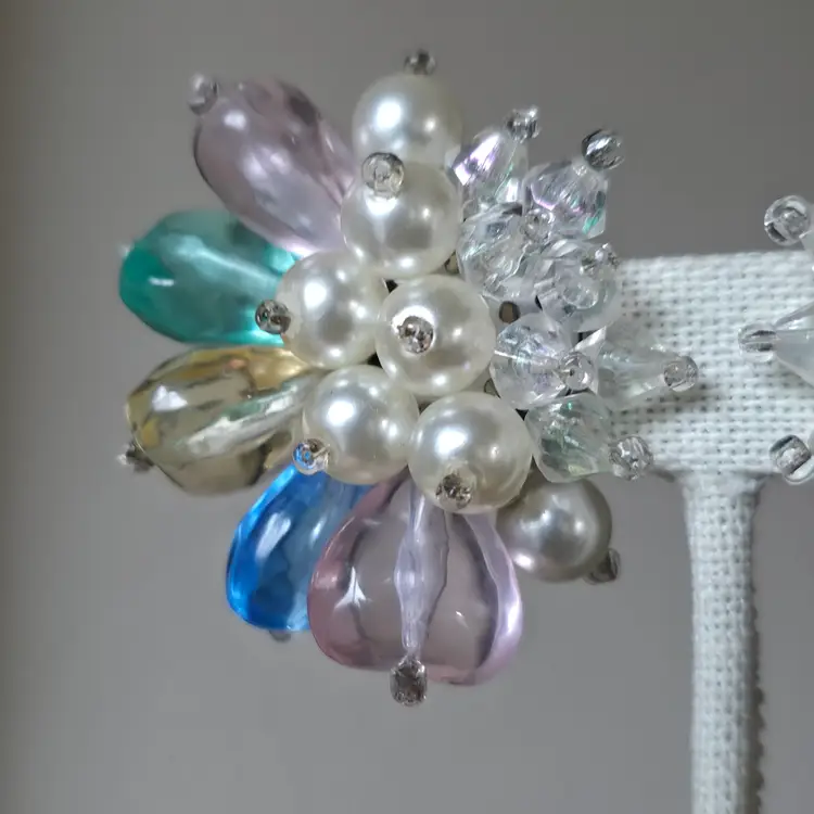 Vintage 80s 90s Clipon Earrings Multi Color Acrylic Faux Pearl AB