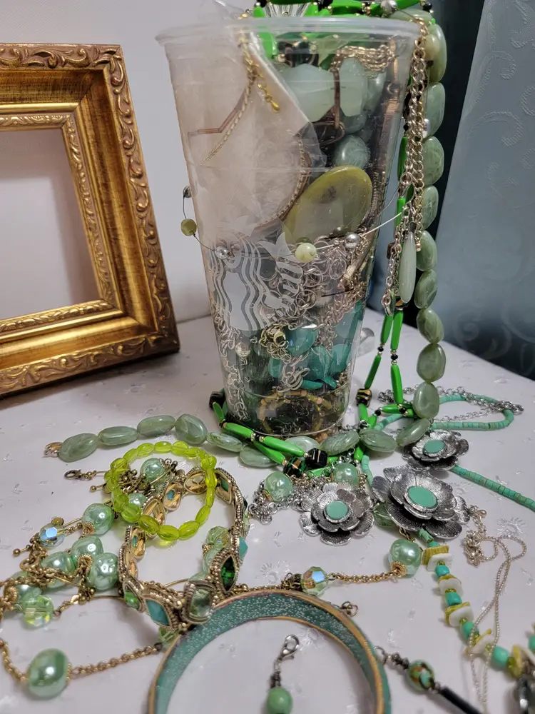 Lot of gorgeous green colors from Vintage to Modern