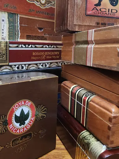 Quick Pop-Up ... Cigar Boxes