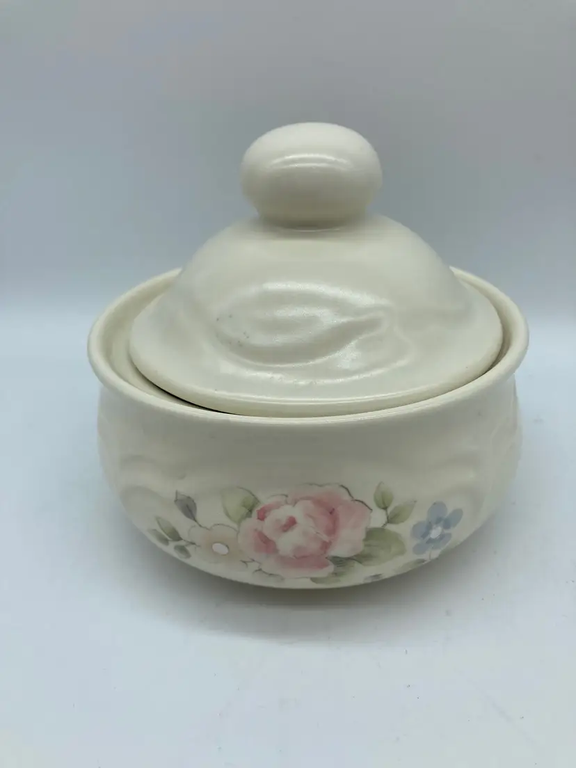 VTG Pfaltzgraff Tea Rose Stoneware Sugar Bowl Butter Crock Lid Beige Pink Floral