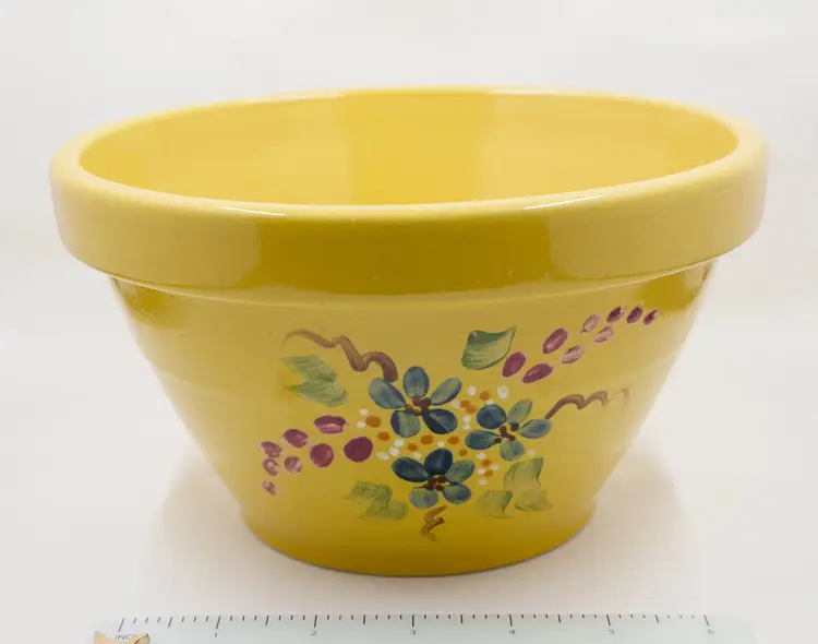 Robinson Ransbottom 2Qt Yellow Mixing Bowl with Floral Pattern