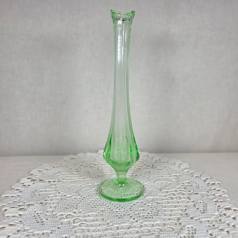 Vintage Uranium Glass Bud Vase Vaseline Glass UV Reactive 8.5" MCM