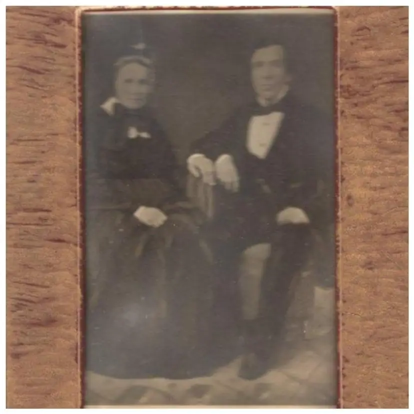 Antique Photo Woman And Man In Sitting Pose Framed Black And White
