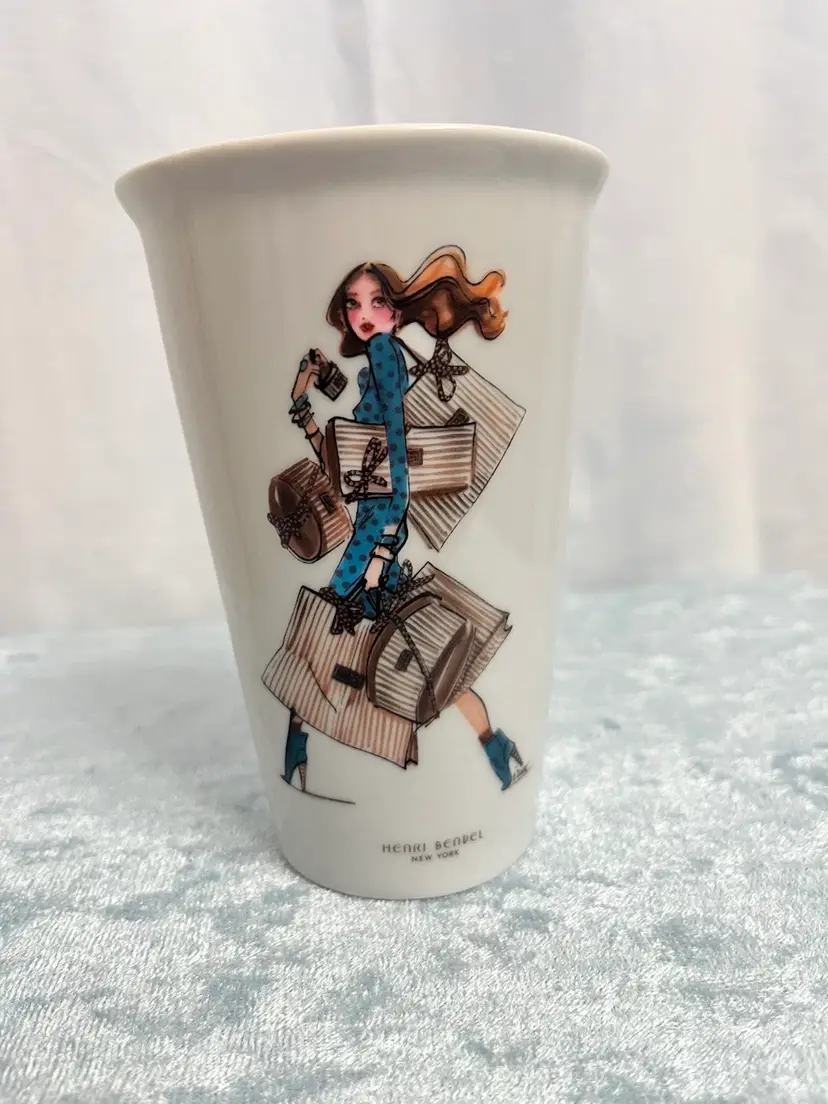 Rare HTF Henri Bendel New York Porcelain Travel Shopper Girl Coffee Cup Mug EUC