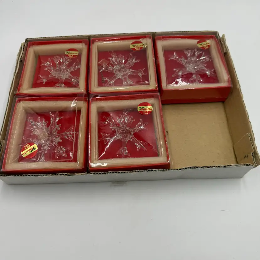 Vintage Five Naturaltrim Crystal Christmas Snowflake Ornaments Made in Taiwan