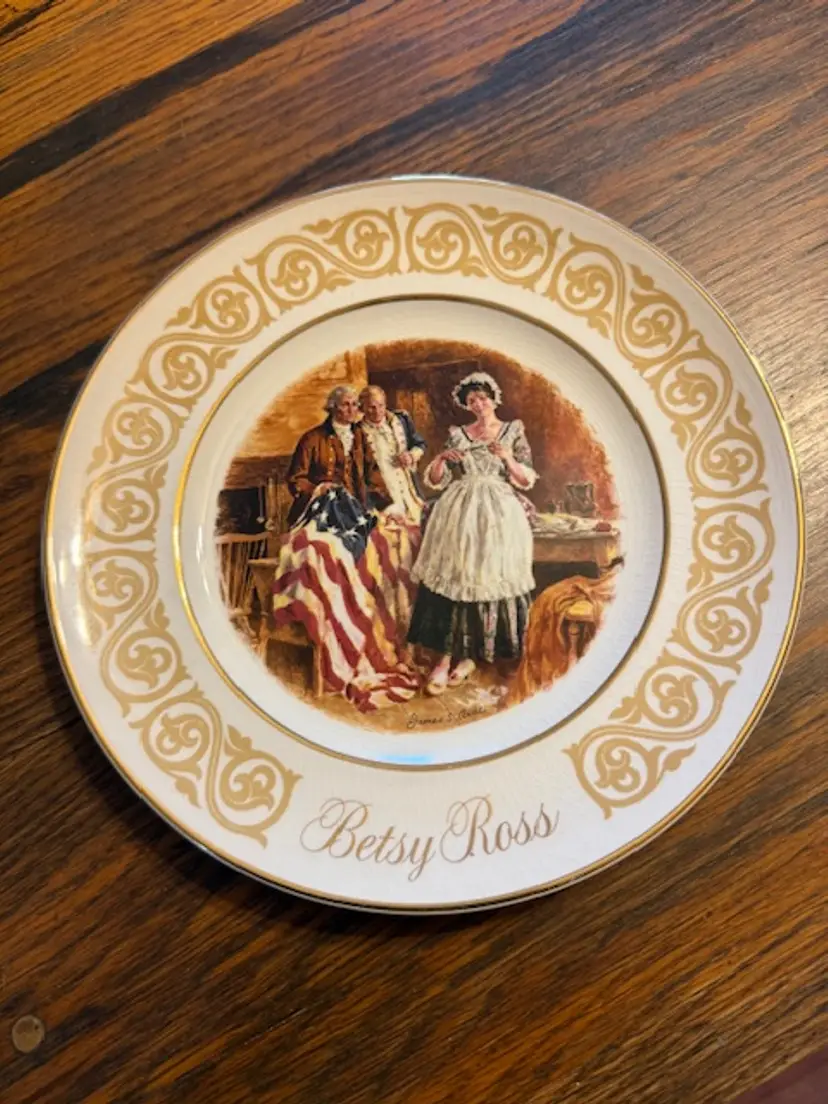 Vintage 1975 Betsy Ross Collector Plate – Avon by Enoch Wedgwood