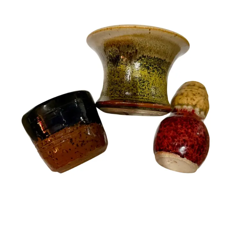 Small Lot Of 3 Pots