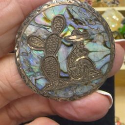 #01 - $5 Brooch Lot - 10/22/25