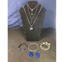 #36 - Jewelry Lot
